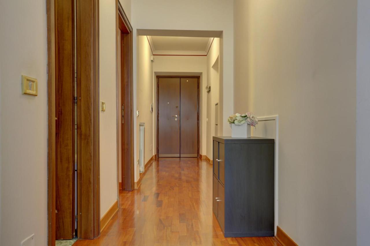 רומא Colosseo Apt Mecenate 77 - Home And More מראה חיצוני תמונה